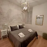 Apartment Hidden Gem Pasquin In Mercado *
