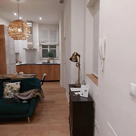 Apartamento Hidden Gem Pasquin In Mercado Cádis